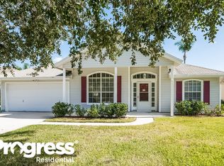 192 N Lake Cunningham Ave, Saint Johns, FL 32259