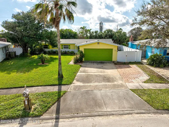 943 Bluewater Dr, Indian Harbour Beach, FL 32937