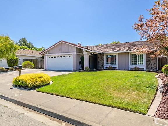 2nd image of 531 Locust Drive