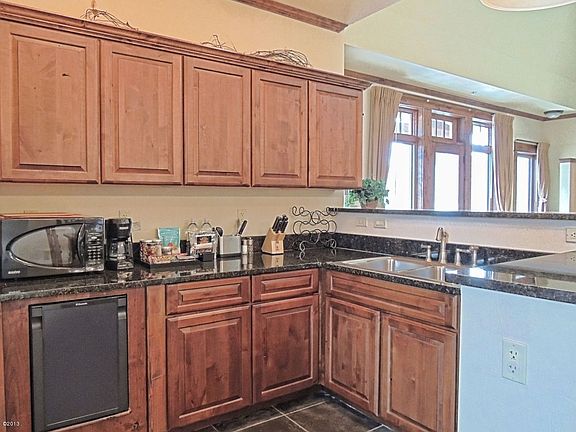 2nd image of 1380 Wisconsin Ave #346