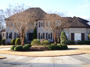 2508 Victoria Park Ln, Raleigh, NC 27614