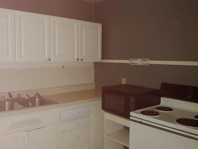905 S Oak St #905 — Photo 2