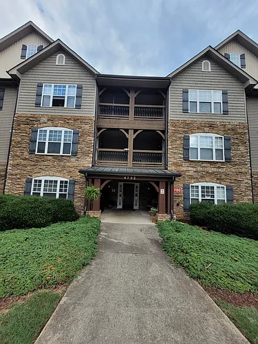 4732 Tatton Park Cir Photo 1
