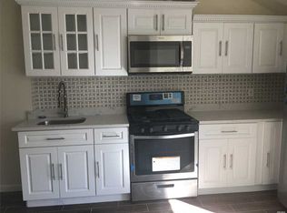 20658 45th Rd, Flushing, NY 11361