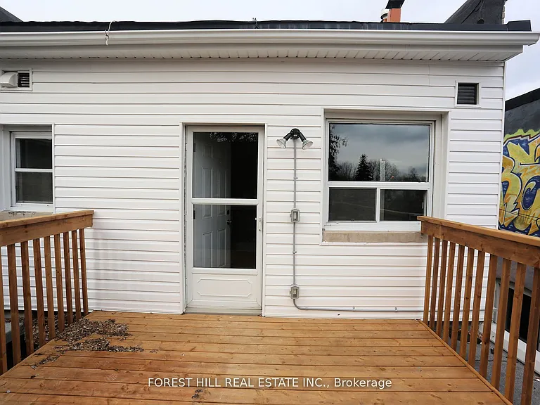 919 Kingston Rd — Photo 22