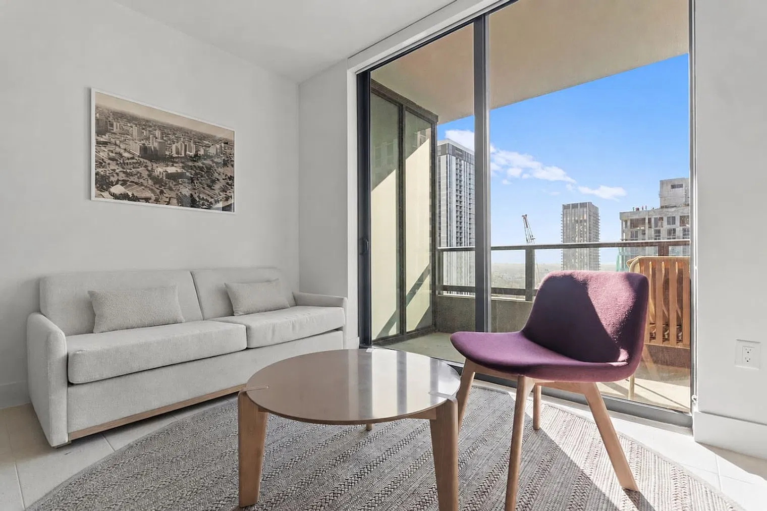 1 bed, 1.0 bath, 538 sqft, $5,948 — Photo 1