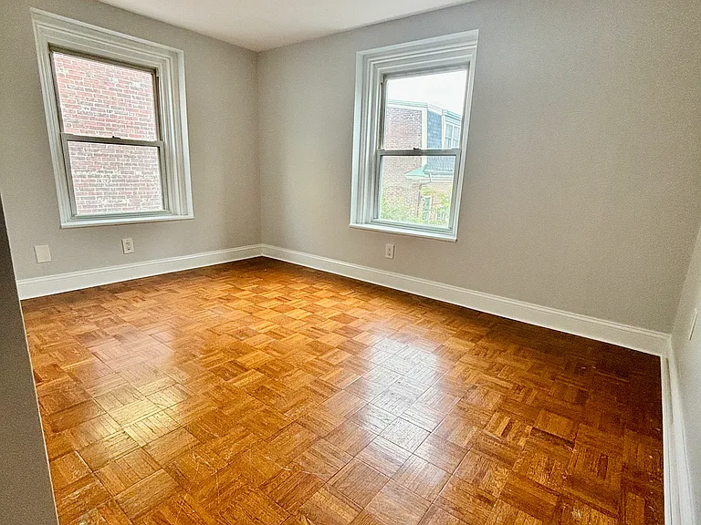 1104 Pine St #4 — Photo 9