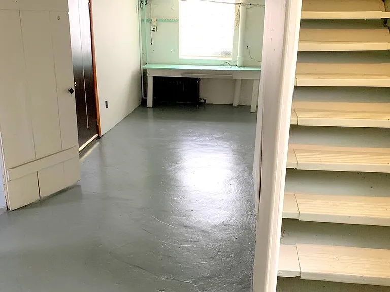 2156 Sampson St — Photo 16