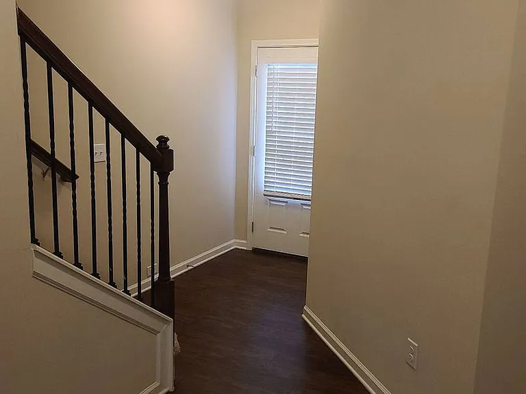 196 Highland Pointe Cir E — Photo 6