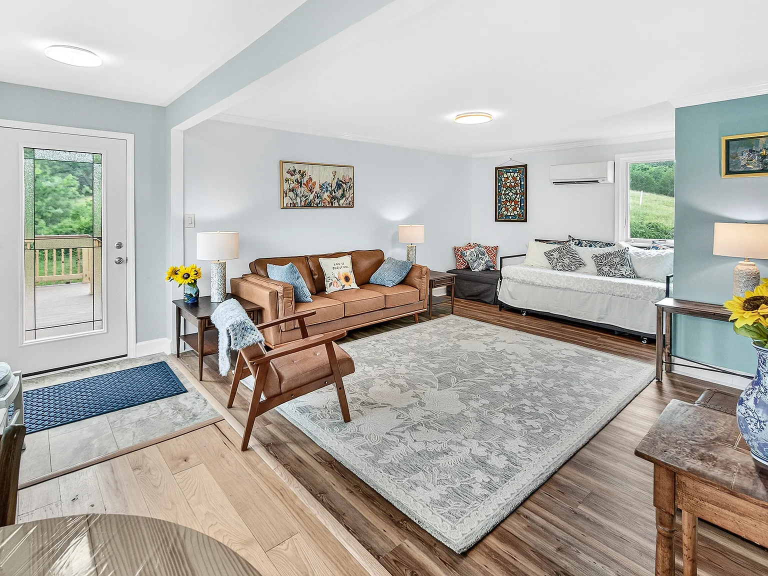 1 bed, $2,000 — Photo 4