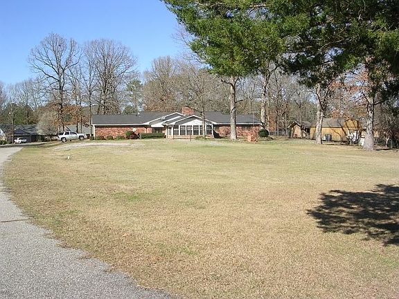2nd image of 1321 Choctaw Dr
