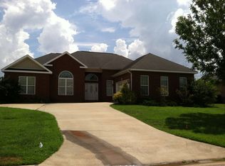 708 Loudon Hill Dr, Warner Robins, GA 31088