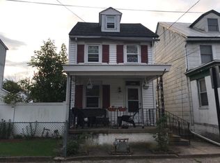 551 Linden St, Bristol, PA