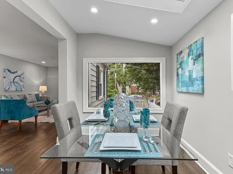 408 S Cleveland St — Photo 13