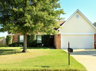 4172 Rosebury Ln, Horn Lake, MS 38637
