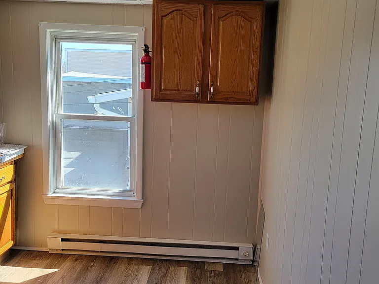 569 S Main St #2 — Photo 20