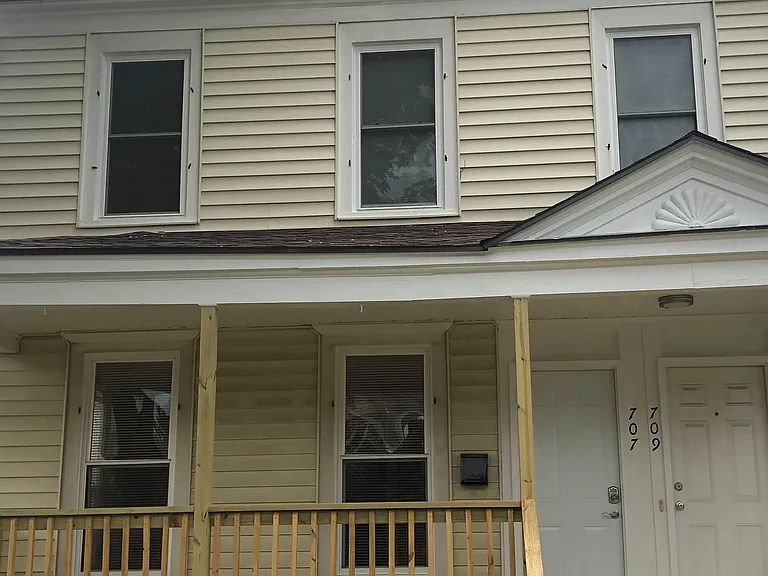 709 Academy St #1 — Photo 1