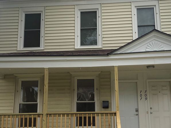 709 Academy St #1