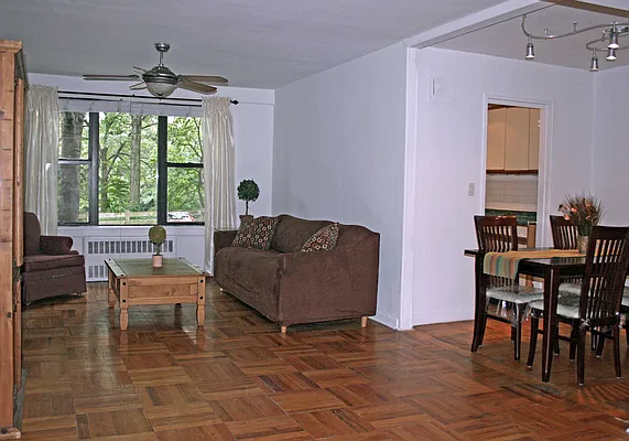 Sold by Ariela Heilman Real Estate | media 16