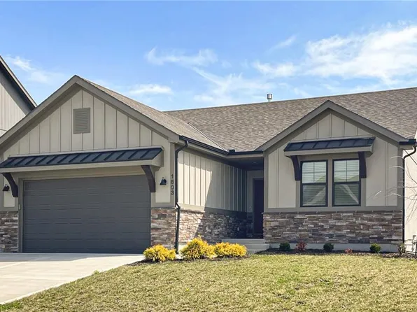 1603 NE Jaclyn Dr, Grain Valley, MO 64029