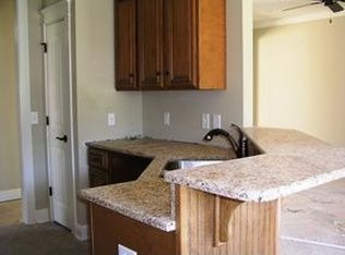 7736 Elizabeth Dr, Daphne, AL 36526