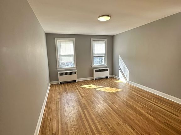 3rd image of 87 S Highland Ave APT B27