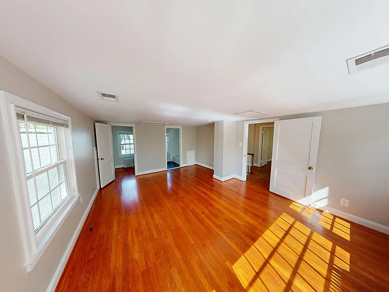 7309 River Rd — Photo 17