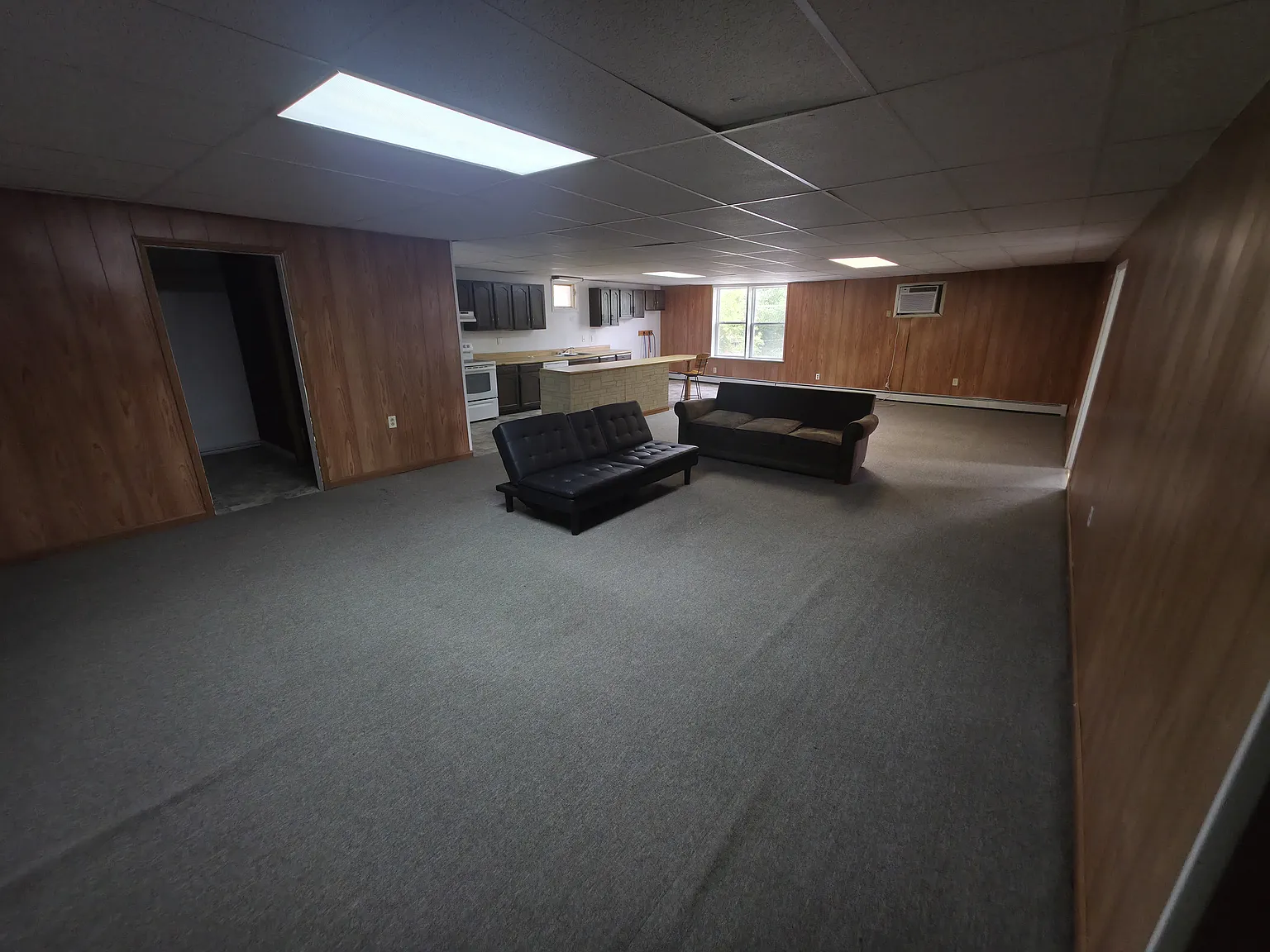 2 bed, 500 sqft, $1,000 — Photo 3