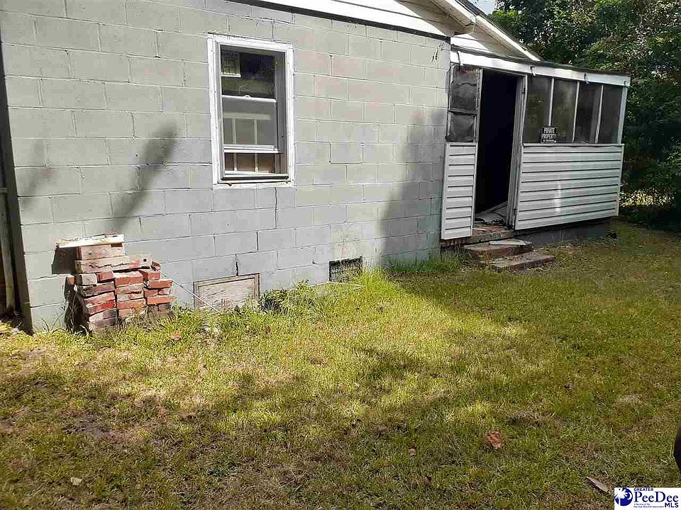 311 Front St, Cheraw, SC 29520 MLS 20233146 Zillow