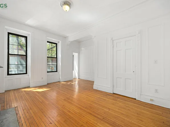 147 West 105th Street image 1 of 8