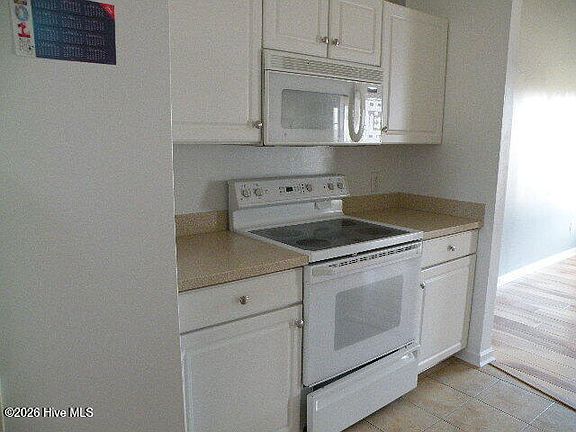 2nd image of 403 Jacqueline Dr