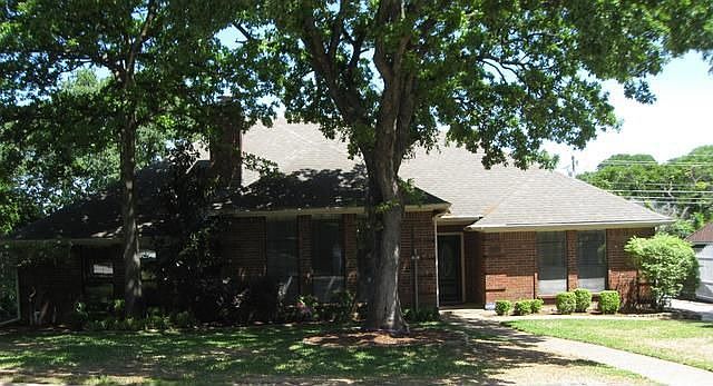 1st image of 2950 Woodland Hills Dr