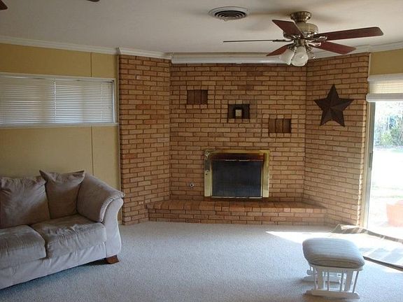 5th image of 3013 W Avenue T