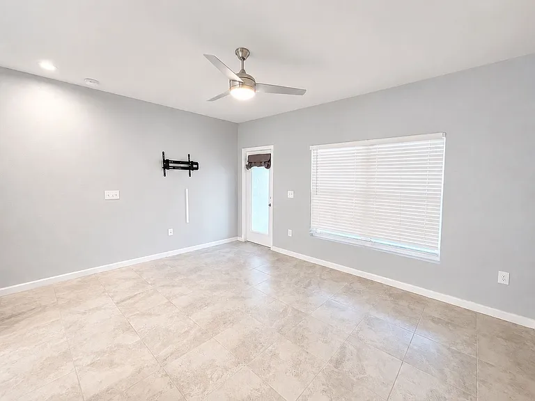 3158 Victoria Inlet Dr — Photo 8