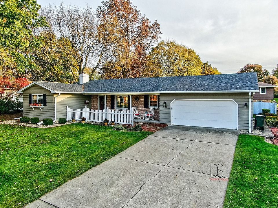 1st image of 807 Knottingham Dr
