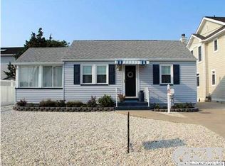 131 Virginia Ave, Lavallette, NJ 08735