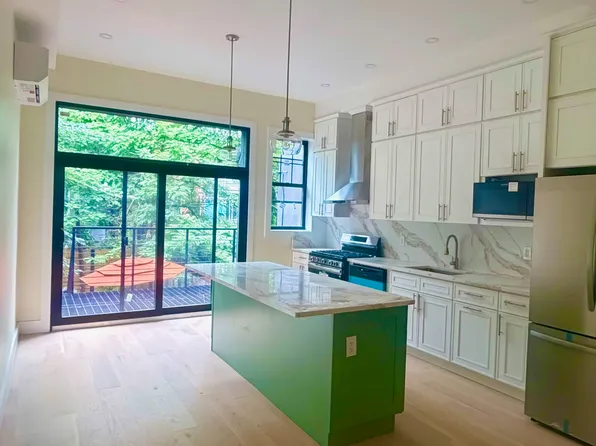 147 Quincy Street image 1 of 12