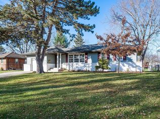 4416 Estate Dr, Minneapolis, MN 55443