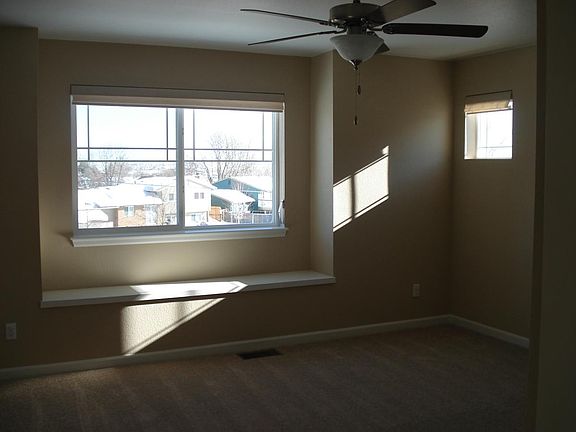 Window seat in master bedroom