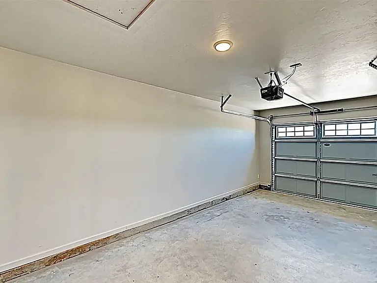 405 Summit Ridge Dr — Photo 9