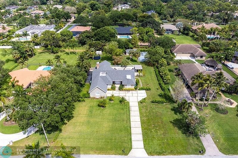 1st image of 6086 NW 74th Ter