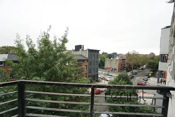 Rented by Rennit Inc. | media 19