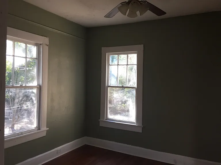 4007 Holly Ave — Photo 11