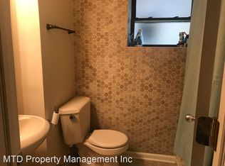 1416 W Carmen Ave, Chicago, IL 60640