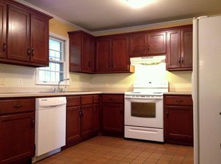 5046 Wood Dale Dr, Macon, GA 31210