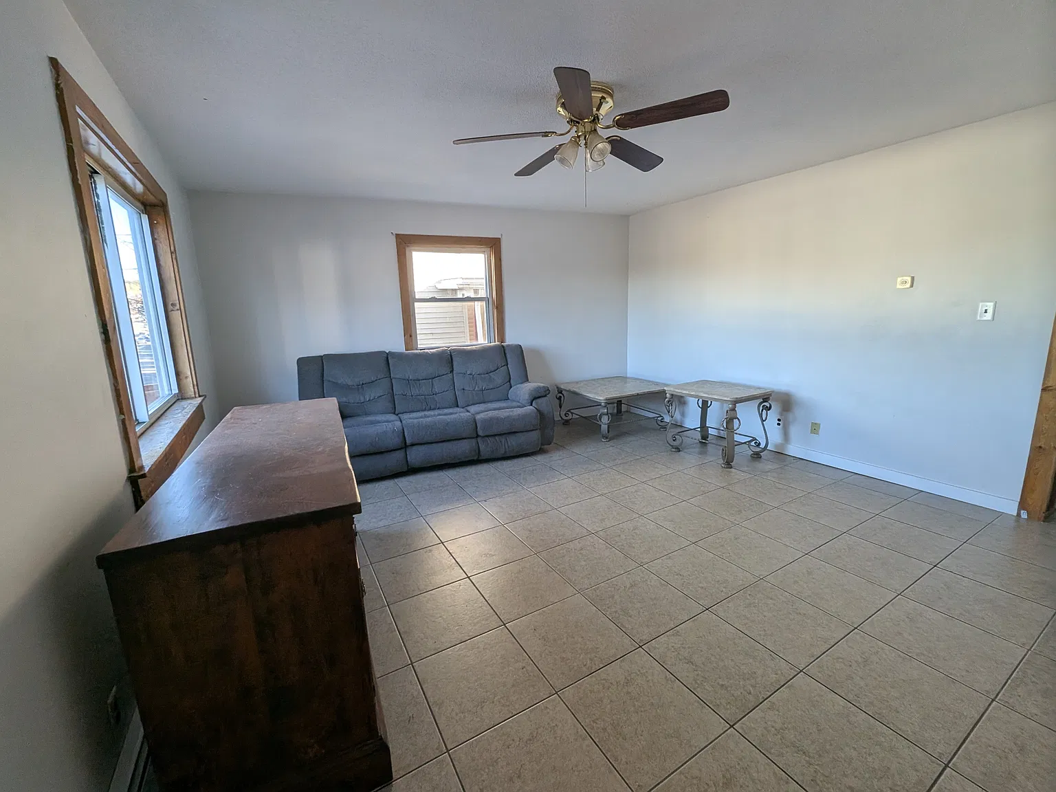 2 bed, 1.5 bath, 1200 sqft, $1,200 — Photo 2