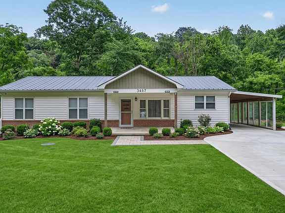 3rd image of 3457 Lucas Hollow Rd