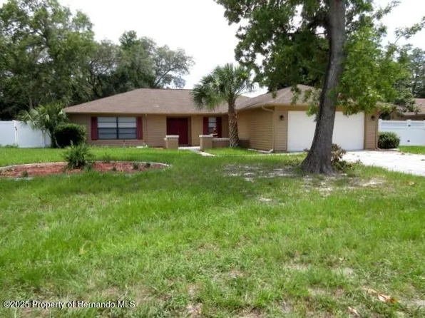 10020 Vancouver Rd, Spring Hill, FL 34608