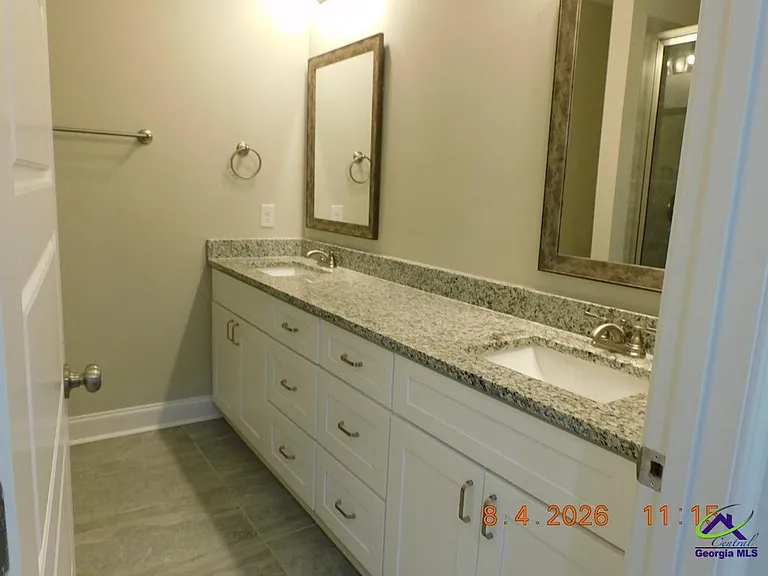 211 Lasso Dr — Photo 14