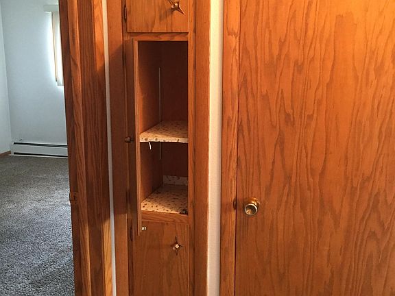 2nd image of 908 24th Ave S #17